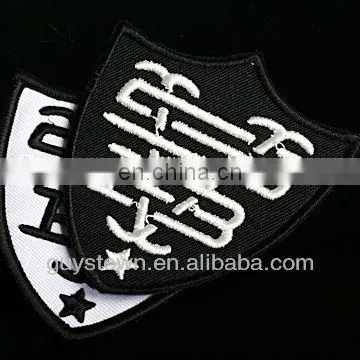 custom Fashion design embroidery woven label for garment