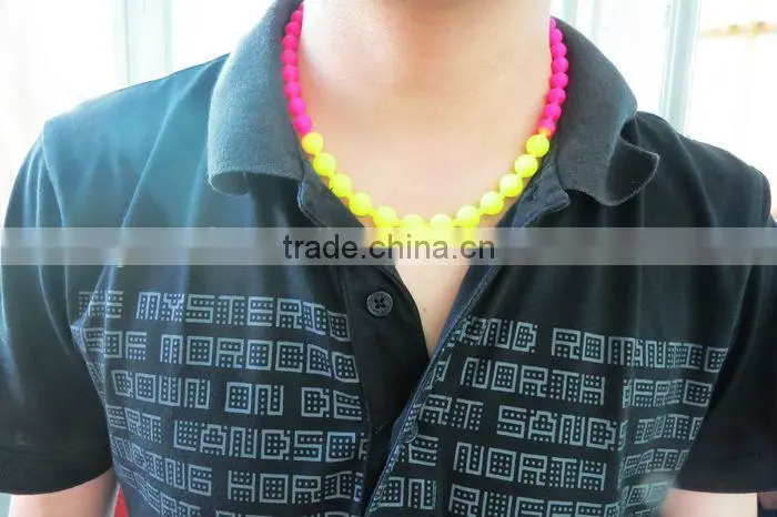 2013 latest design beautiful fashionable beads silicone necklaces