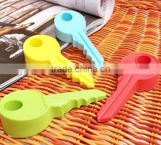 Wholesale High Quality Key Shaped Customed Silicone Door stops