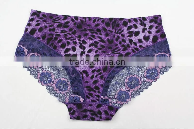 New Style Adhesive panty with lace