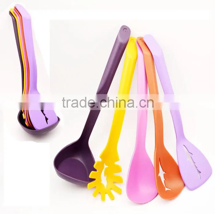 5 pcs Nylon Kitchen Tool