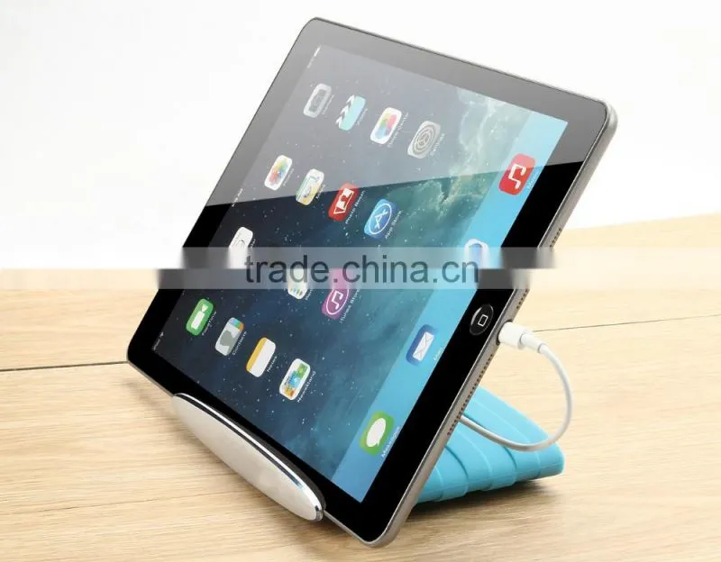 With mobile holder usb wall charger mobile phone 8000mah cell phone charger