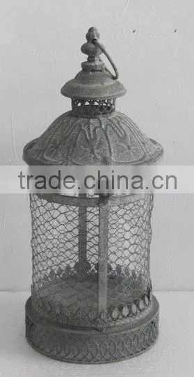 100467F- round metal wire candle lantern