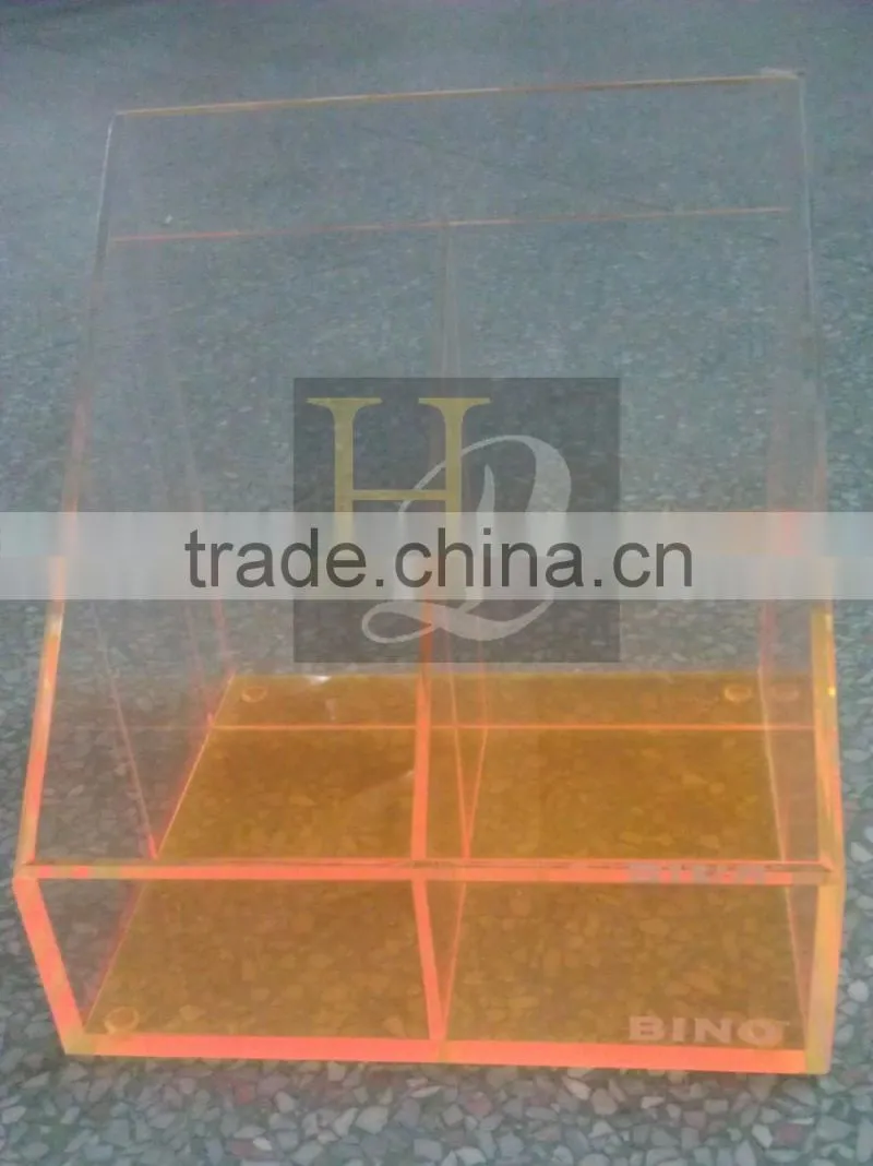 Manufacturer direct sale orange color ladder shaped acrylic office tray with divider