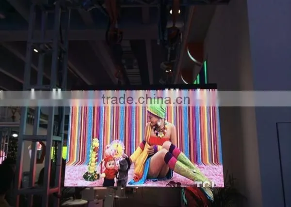 Custom P4.75 LED Moving Message Sign For Window / Led Scrolling Display