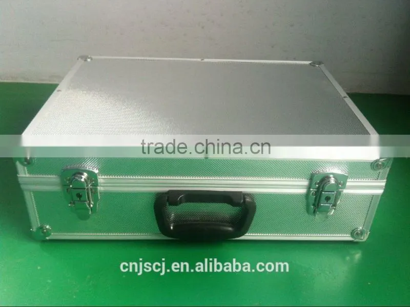 2015 locking aluminum carrl case,permanent protection with lock very farm durable Silver ABS tool case with lock pocket dividers