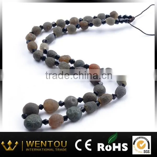 Precious jewelry made with natural seeds xinjiang agate jewelry