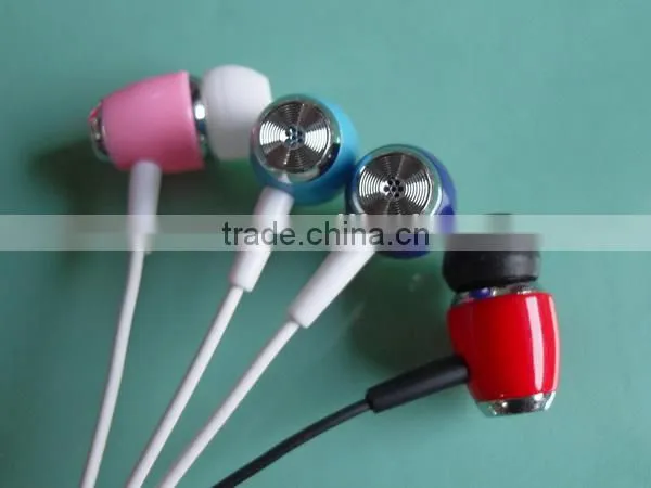 2016 unique design colourful metal in ear earphone&earbud