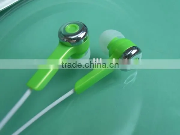 Fashion 3.5m plug OEM ear phones and headphone in-ear with transparent box