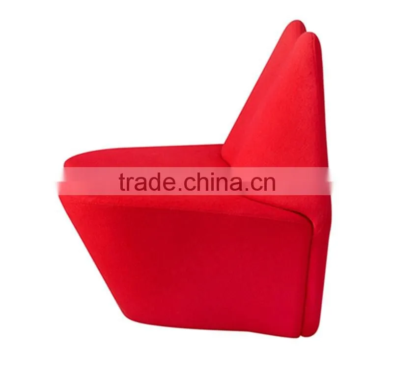 Mid Century Modern Red Lip Shaped Sofa Set Without Arm