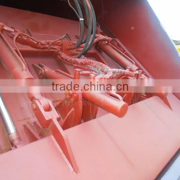 120hp DONGFENG 4*2 Waste Compactor Truck 6 m3