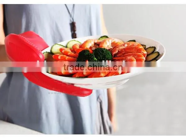 Customized size heat insulation silicone gloves/safe for microwave oven /hot sale silicone gloves