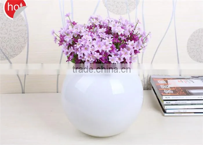 romantic table centerpiece glass vases white