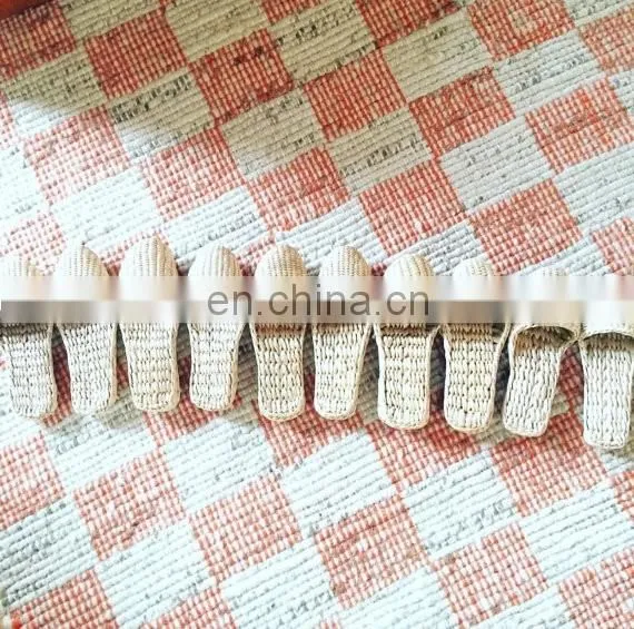 Wholesale handwoven grass slippers beach shoes house shoes woman's slippers