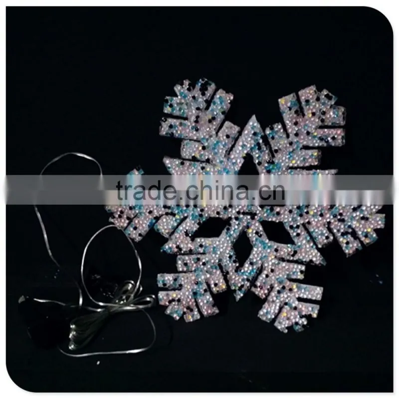 snowflake motif holiday decorative light