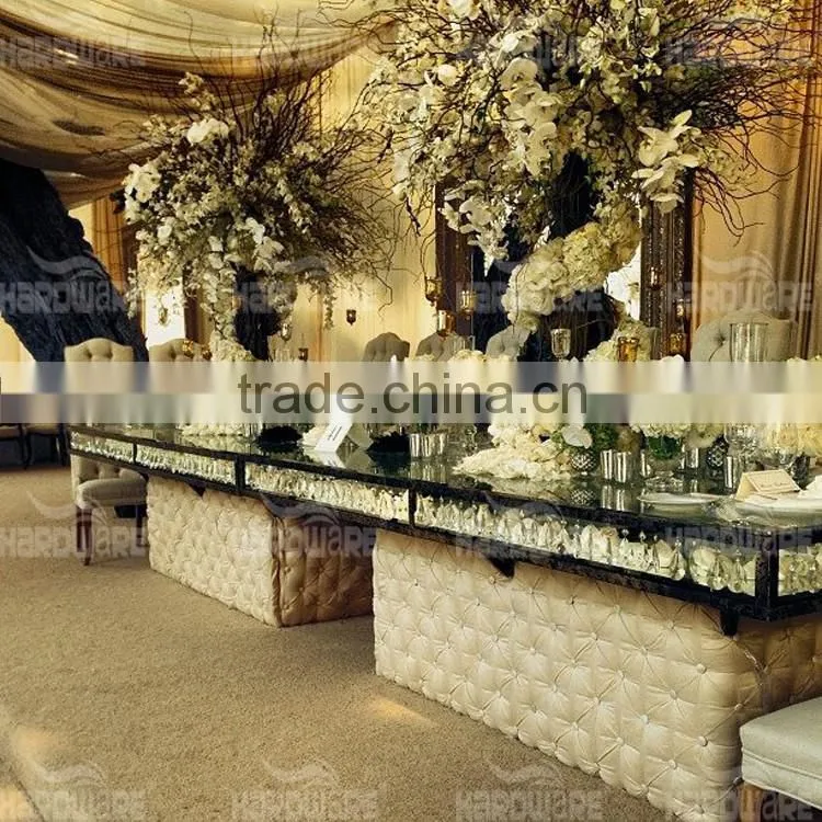 hotel crystal pendant cake table , tempered dining table for wedding