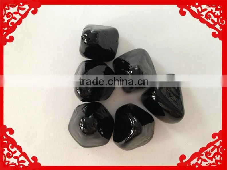 Black colored decorative fire pit Cashew Shape Glass Gems