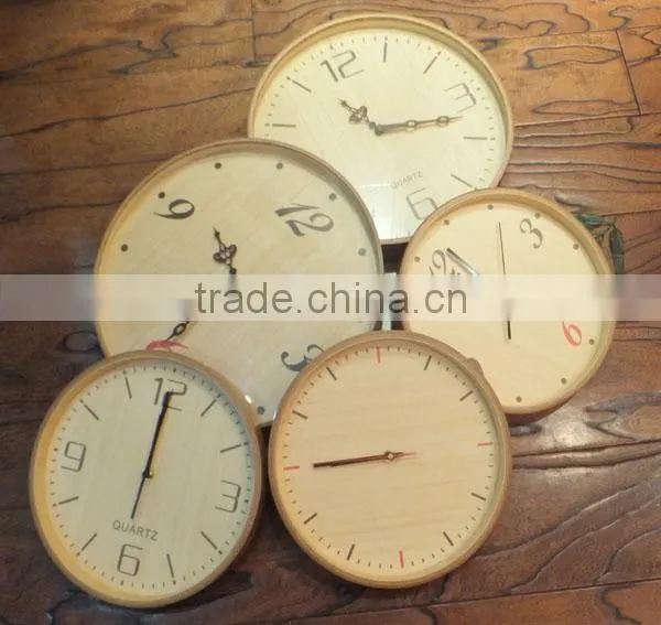 round shape bamboo wall clock