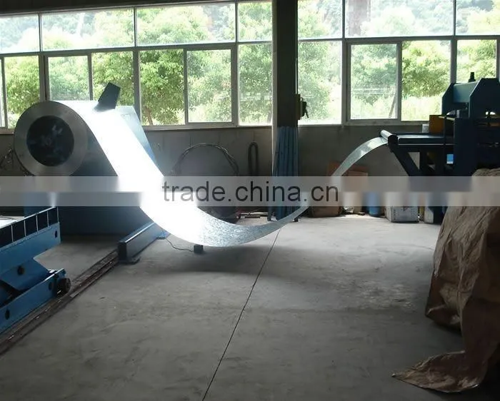 Roofing sheet sheet uncoiler