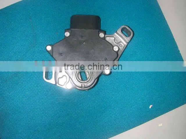 Neutral switch 84540-42010 for Toyota Highlander Rav4 Corolla