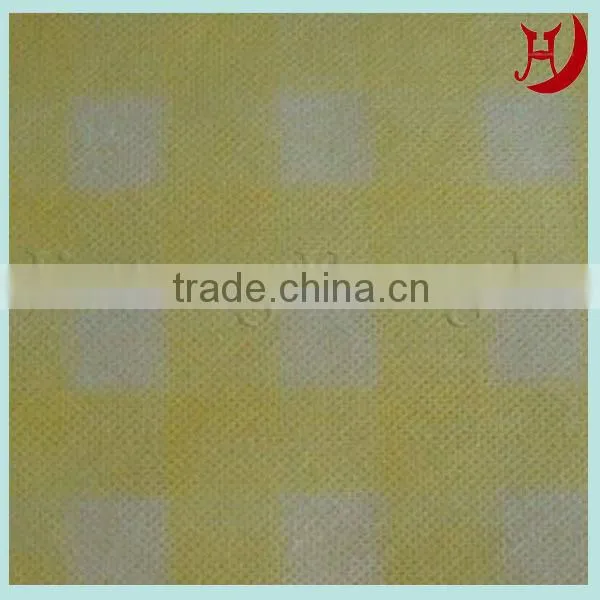 Spunlace nonwoven backing fabric for synthetic leather