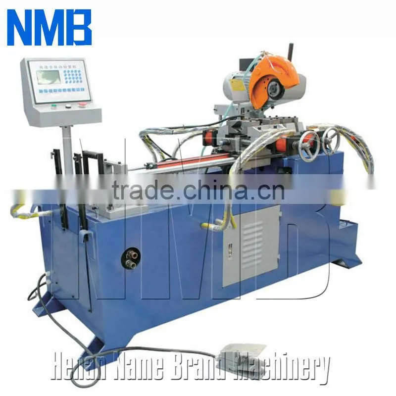 Pneumatic circular sawing tube cutter