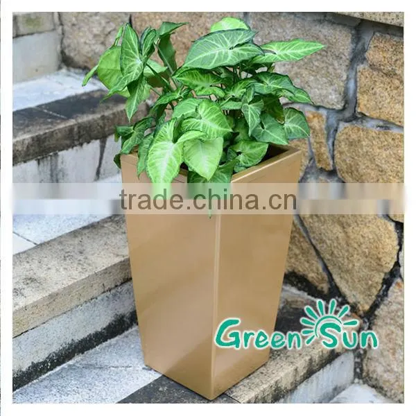 Tiered flower pots