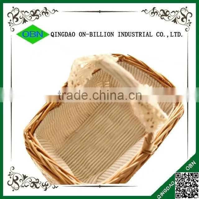 Country style woven wicker basket flower