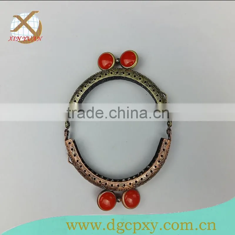Embossing LOVE metal frame for small purse direct supplier