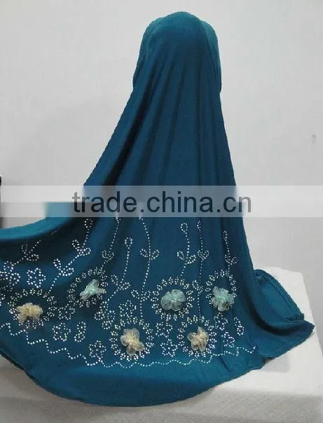 H110 latest muslim hijab with flower rhinestone design on back