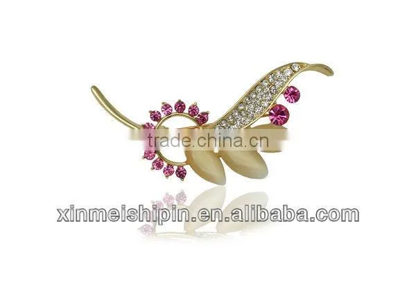Czech crystal brooches in bulk X031-3
