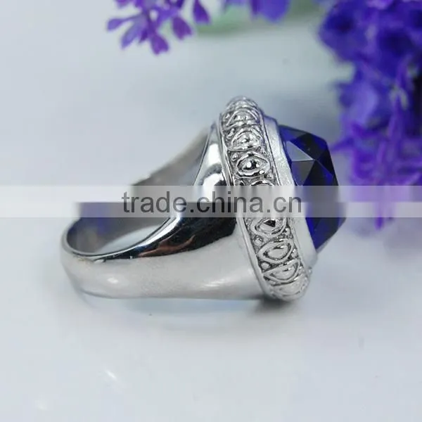 Fashion custom finger ring with black stone