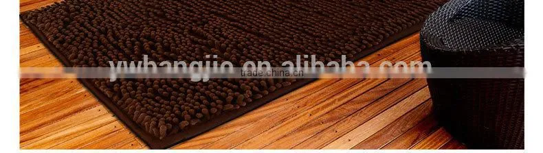 Chenille bath mat