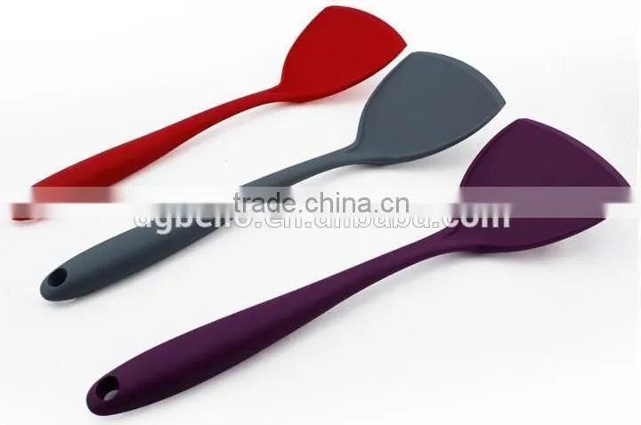 Food Grade Silicone Cooking Turner with Stainless Steel Inserted Silicone Kitchenware