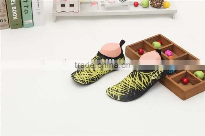 Soft skin shoes / Sports shoes Running,Swimming,Surfing,Biking anti-slip casual shoes