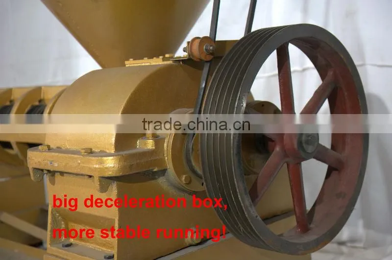 Cotton seeds and sunflower oil expeller machine