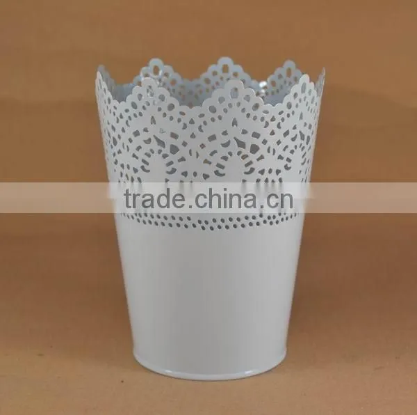 Garden metal flower pot