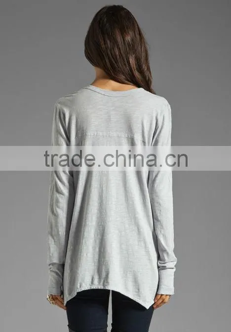 front breast pocket asymmetric hem v-neck collar t-shirt