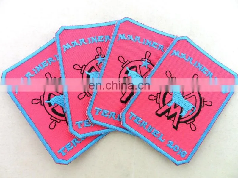 custom promotional 100% polyester cartoon embroidery patches sew on