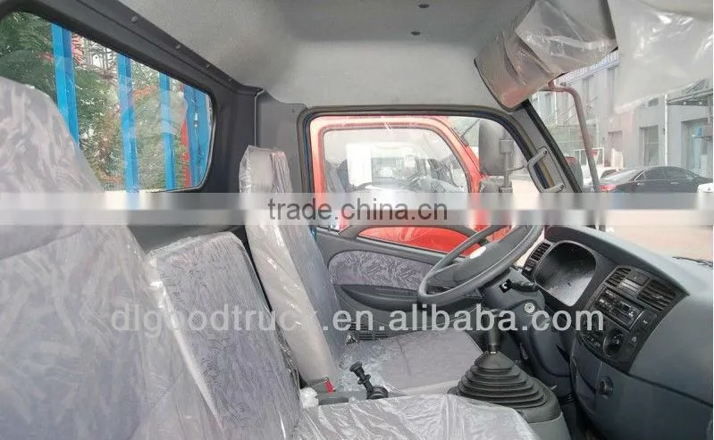 Dongfeng wrecker truck for rescuing broken cars
