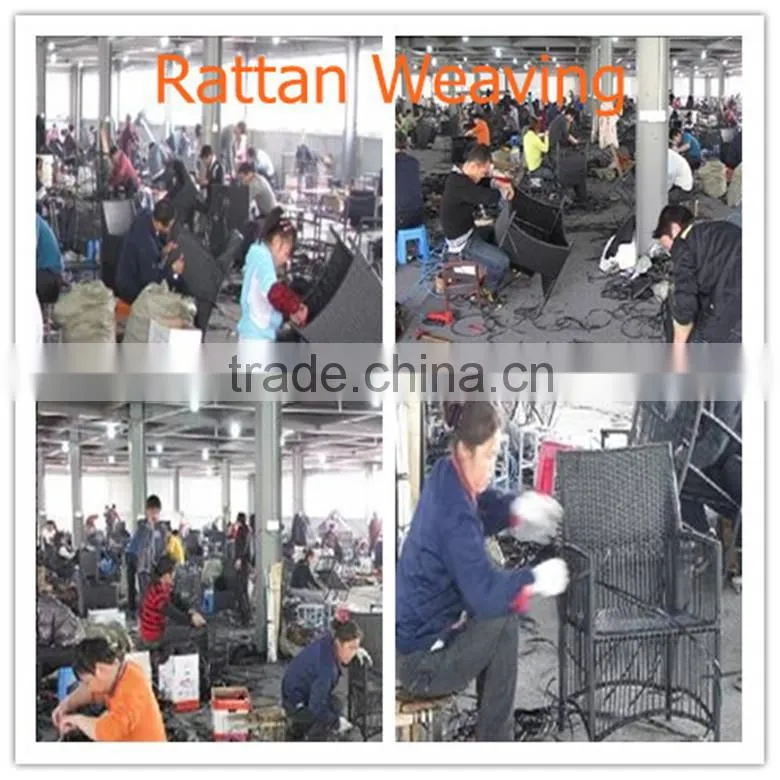 NEW TASTE RATTAN TABLE