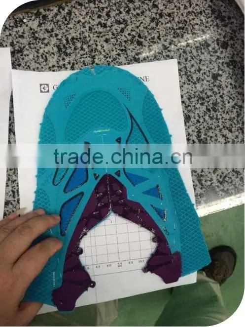 Dongguan Xionglin Seamless shoes logo film with high frequency machine and RF machine