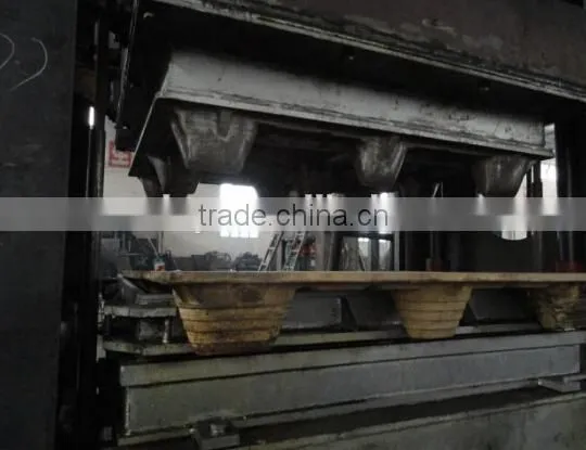 factory price easy using wooden pallet molding press machine line