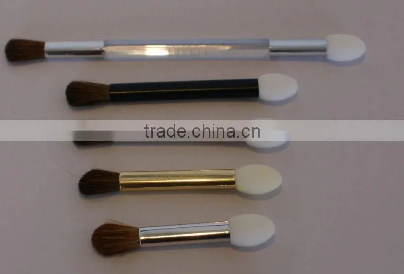 Eyeshadow Applicator used in compact,compact eyeshadow applicator