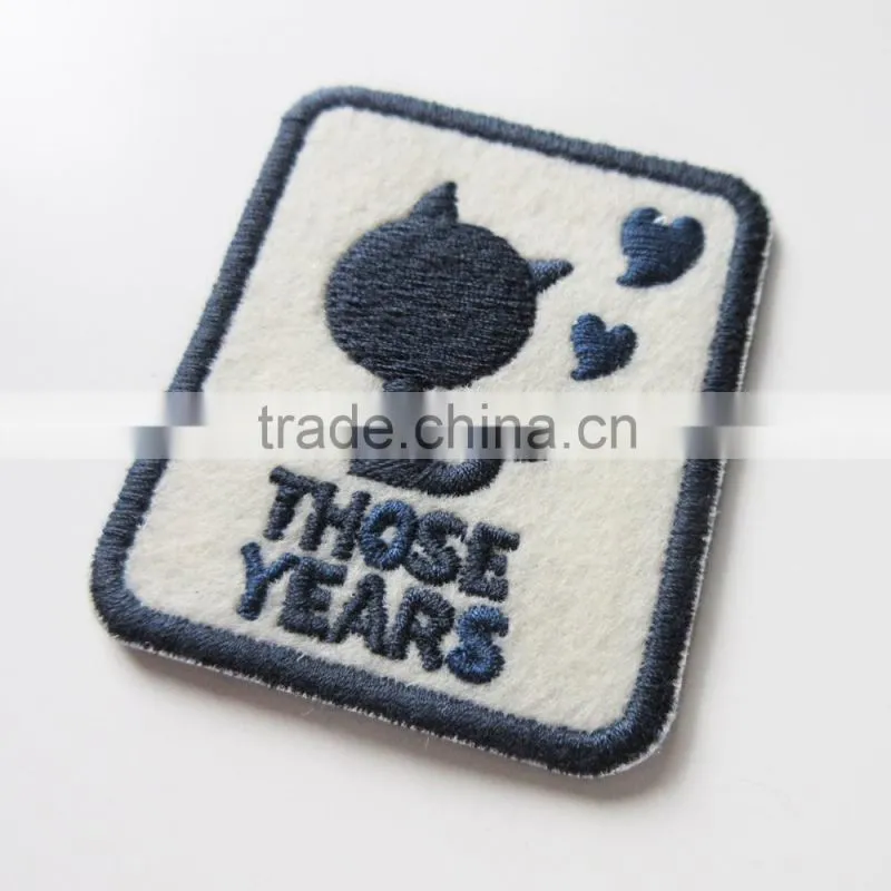 Cheap Custom Felt Fabric Ground Embroidery Patch