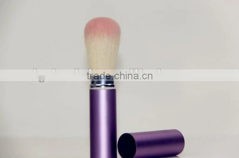 DANIWER retractable kabuki brush with animal hair