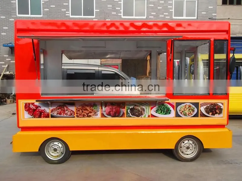 Pop cross streets for selling breakfast ,fast food and others ,mobile food bus
