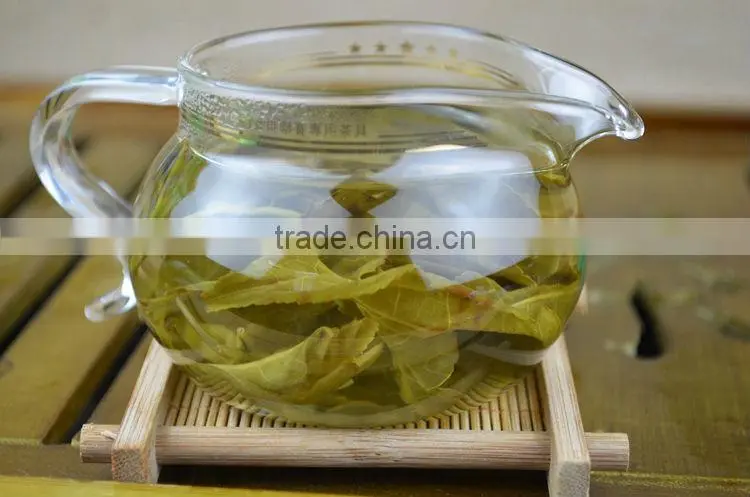 2015 Early spring green tea Biluochun green snail spring tea