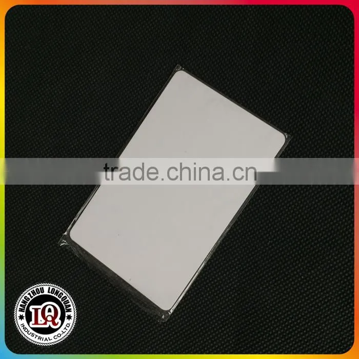 Common and Universal Plastic White and Blank Card