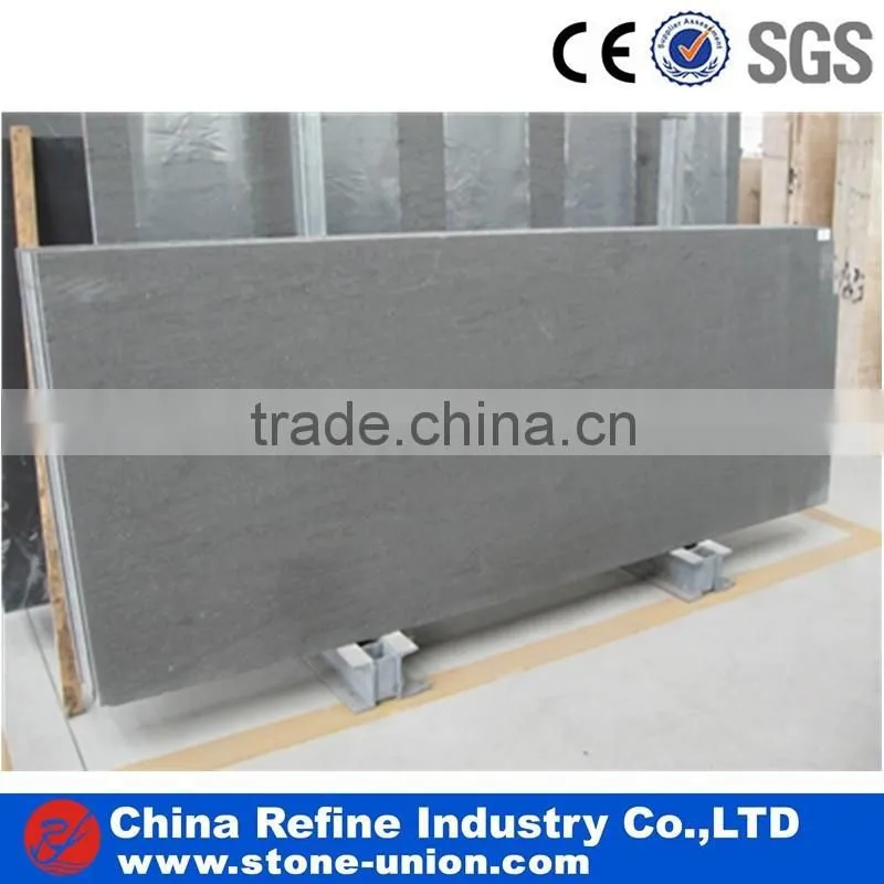 Multicolor sandstone tiles